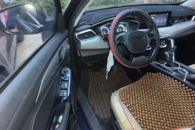 北京汽车 北京X3 2019款 1.5T CVT荣耀版中控内饰20