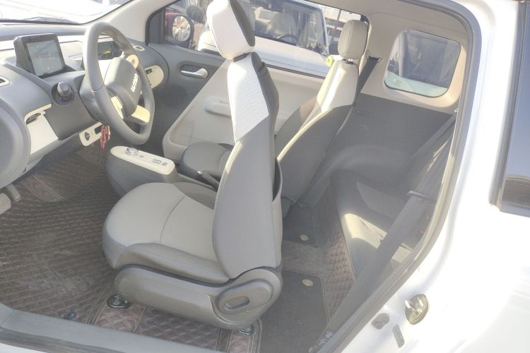 长安启源 长安Lumin 2022款 210km 香甜款中控内饰19