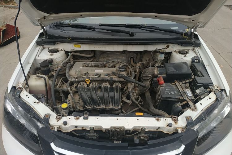 吉利汽车 经典帝豪 2013款 三厢 1.5L 手动进取型机舱底盘24