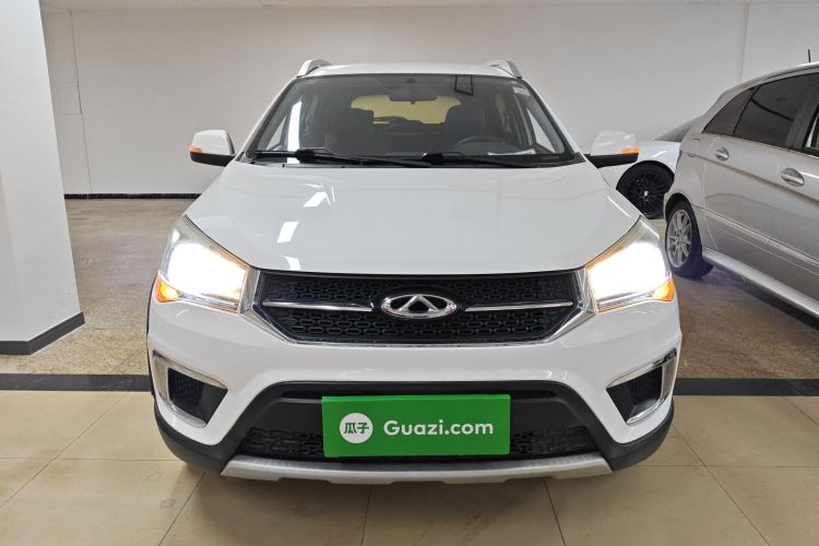 奇瑞 瑞虎3X 2017款 1.5L 手动时尚版车身外观2