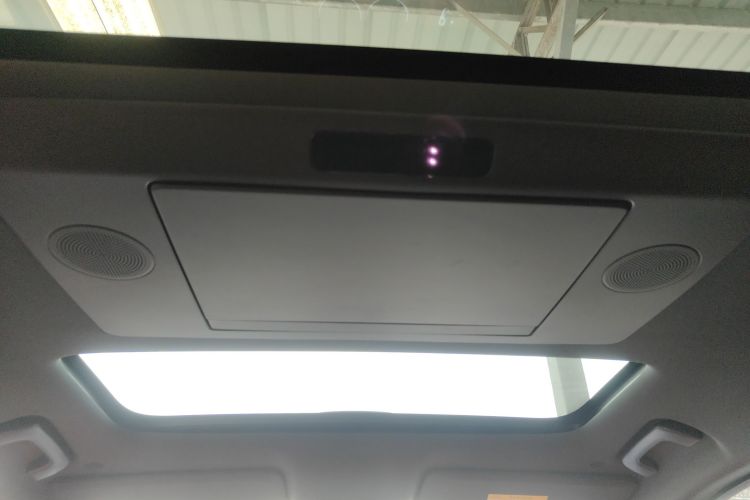 理想汽车 理想L9 2022款 Max中控内饰22