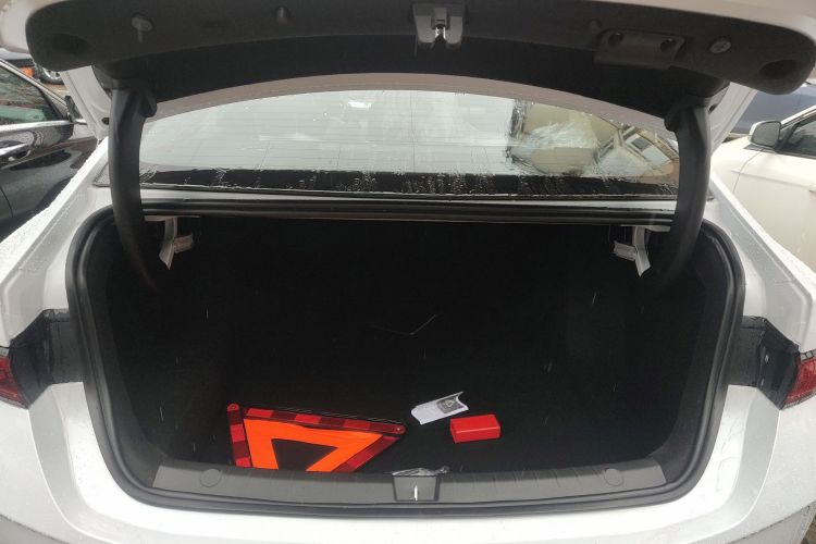 比亚迪 秦PLUS 2025款 DM-i 智驾版 55KM领先型中控内饰23