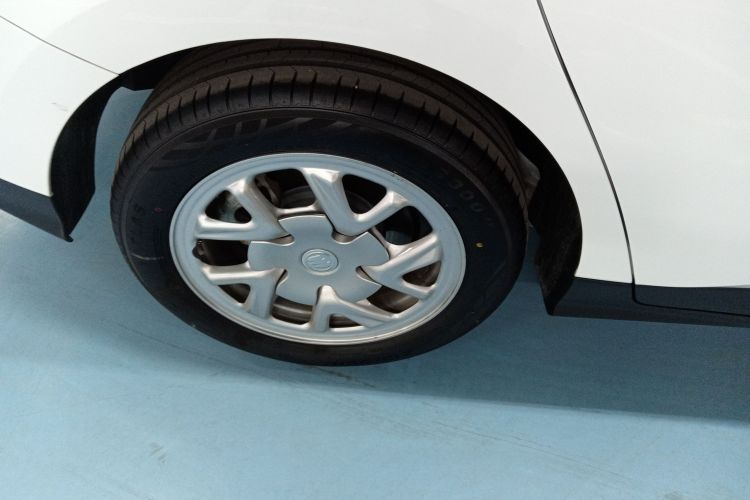 别克 微蓝6 2024款 450km 出行版车身外观6008