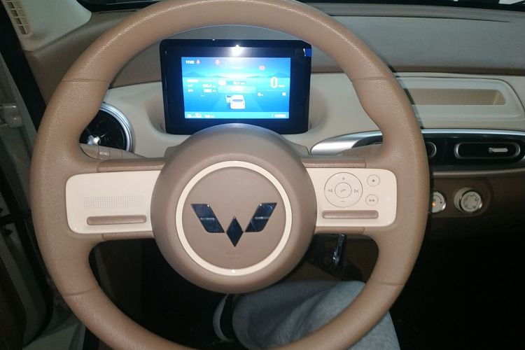 五菱汽车 宏光MINIEV 2025款 四门版 进阶款中控内饰13