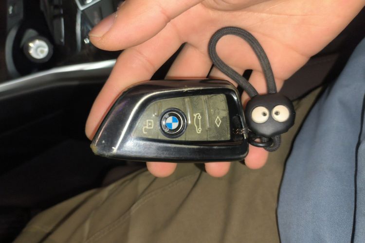 宝马3系 2021款 改款 325Li M运动套装中控内饰11