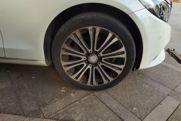 奔驰C级 2017款 C 200 L 4MATIC车身外观10