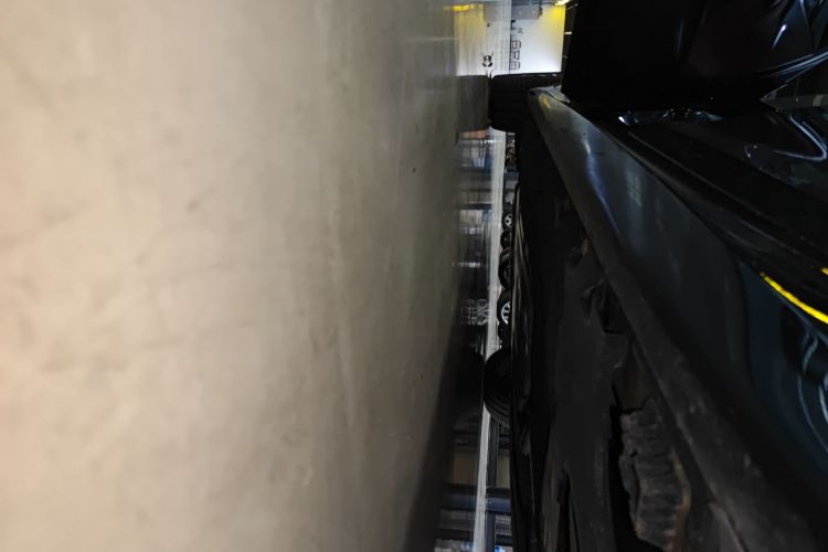 宝马5系 2019款 改款 530Li 尊享型 M运动套装局部细节9002