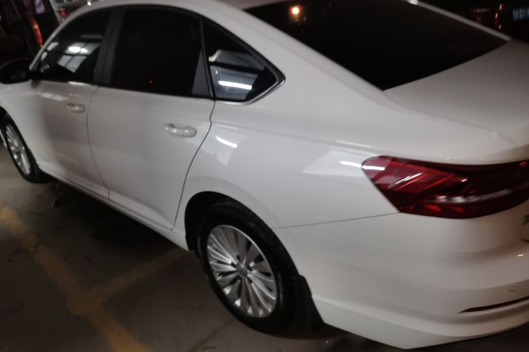 大众 朗逸 2018款 1.5L 自动舒适版 国V车身外观4