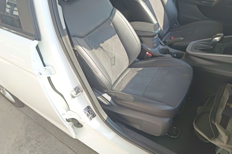 福特 福睿斯 2019款 改款 1.5L 自动悦享型 国VI局部细节41