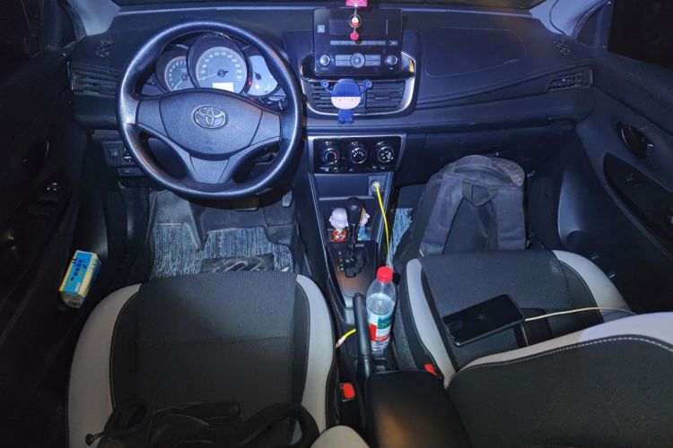 丰田 YARiS L 致炫 2020款 1.5L CVT领先版中控内饰12