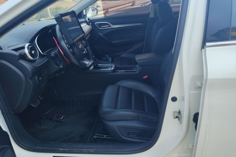 名爵 MG6 2019款 20T 自动运动版中控内饰19