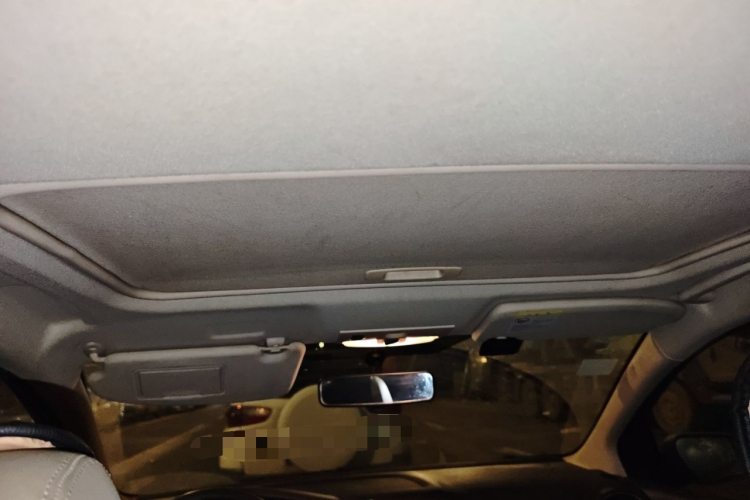 福特 福克斯 2013款 两厢经典 1.8L 手动时尚型局部细节22