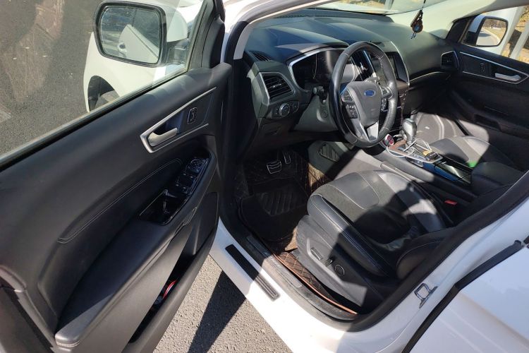 福特 锐界 2016款 EcoBoost 245 四驱尊锐型 7座中控内饰7003