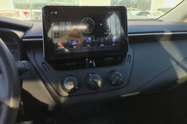 丰田 卡罗拉 2022款 TNGA 1.5L CVT先锋版中控内饰16
