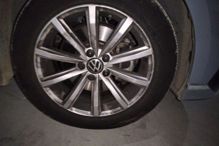 大众 蔚揽 2021款 2.0T 舒行版车身外观10