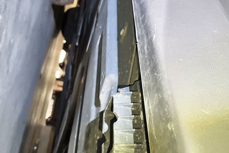 宝马3系 2022款 改款 325Li M运动套装局部细节9003