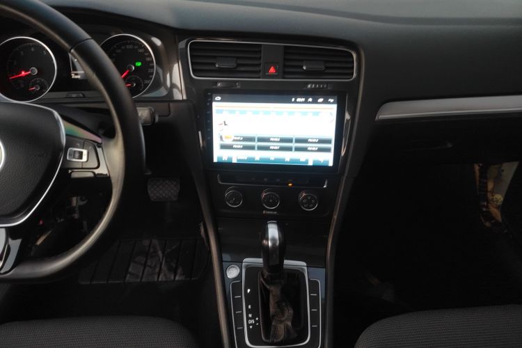 大众 高尔夫 2018款 1.6L 自动舒适型局部细节16