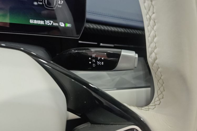 哪吒汽车 哪吒GT 2023款 560中控内饰18