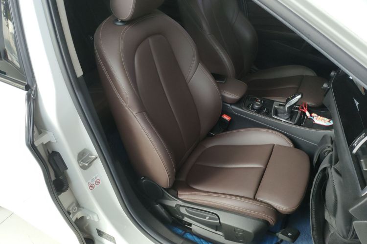 宝马1系 2020款 120i M运动套装局部细节41