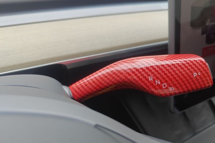 特斯拉 Model Y 2022款 改款 长续航全轮驱动版中控内饰18