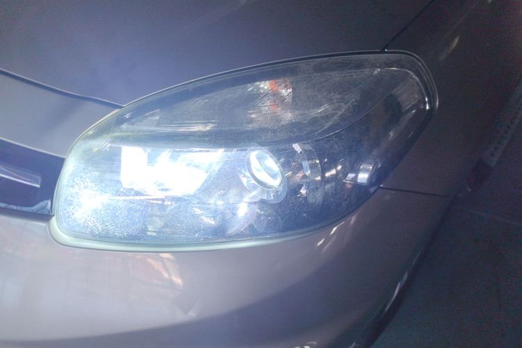 雷诺 科雷傲(进口) 2014款 改款 2.0L 两驱时尚版局部细节36