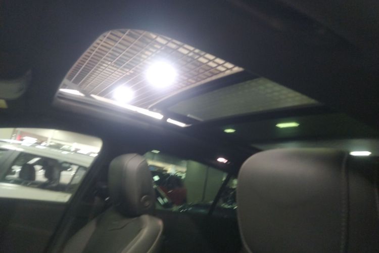 凯迪拉克XT4 2022款 28T 两驱风尚型局部细节22