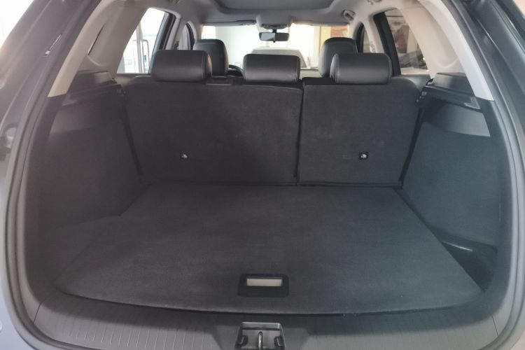 比亚迪 宋Pro 2019款 1.5T 自动精英型机舱底盘23