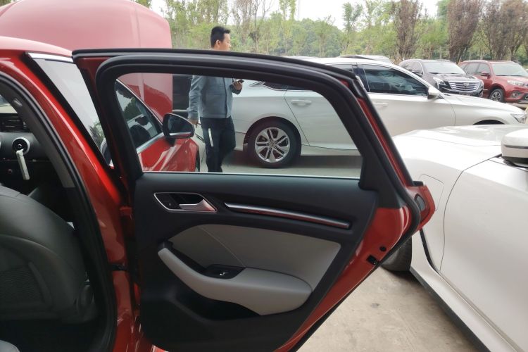奥迪A3 2019款 Limousine 35 TFSI 时尚型 国VI中控内饰45
