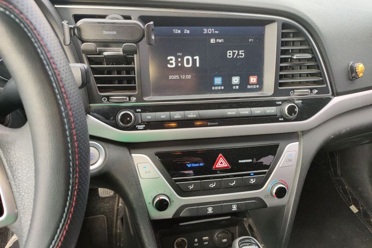 现代 领动 2016款 1.6L 自动智炫·精英型中控内饰16