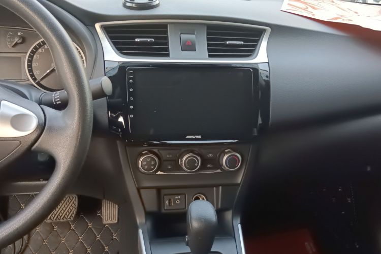 日产 轩逸 2022款 经典 1.6XE CVT舒适版中控内饰16