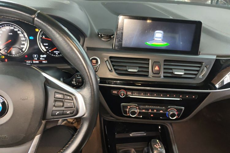 宝马1系 2018款 118i 运动型局部细节16