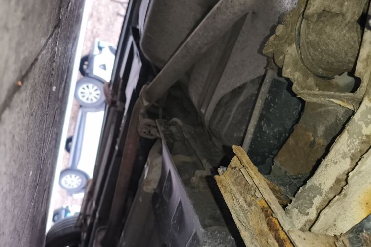 北京现代ix25 2015款 1.6L 自动两驱智能型GLS局部细节9002