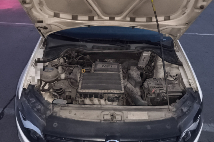 大众 Polo 2014款 1.4L 手动风尚版局部细节24