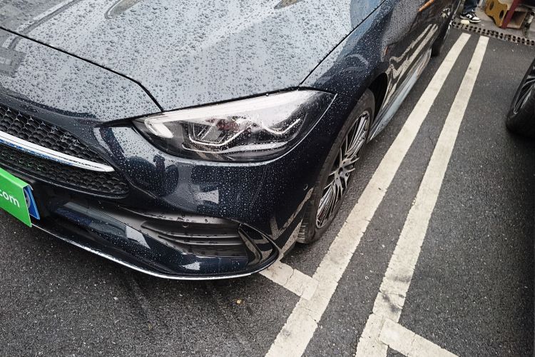 奔驰C级 2023款 改款 C 260 L 运动版局部细节36