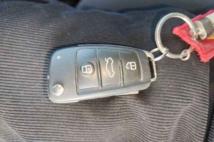 奥迪A3 2018款 30周年年型 Limousine 35 TFSI 运动型中控内饰11