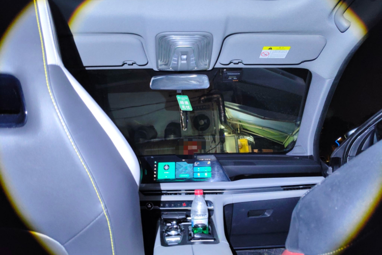 长安CS75 PLUS 2023款 第三代 1.5T 自动尊贵型中控内饰22