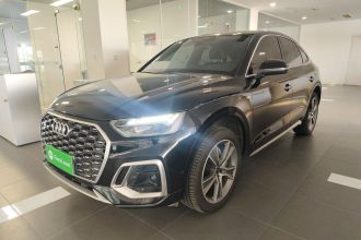 奥迪Q5L Sportback 2022款 40 TFSI 豪华型