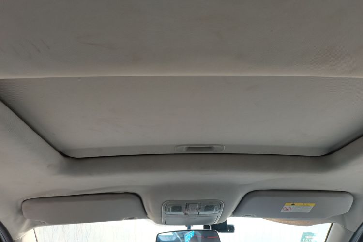 长安凯程 长安欧尚A600 2016款 1.5L 手动豪华型7座中控内饰22