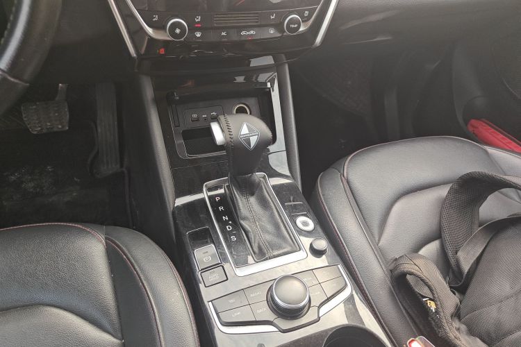 宝沃BX5 2017款 20TGDI 自动两驱新锐型中控内饰18