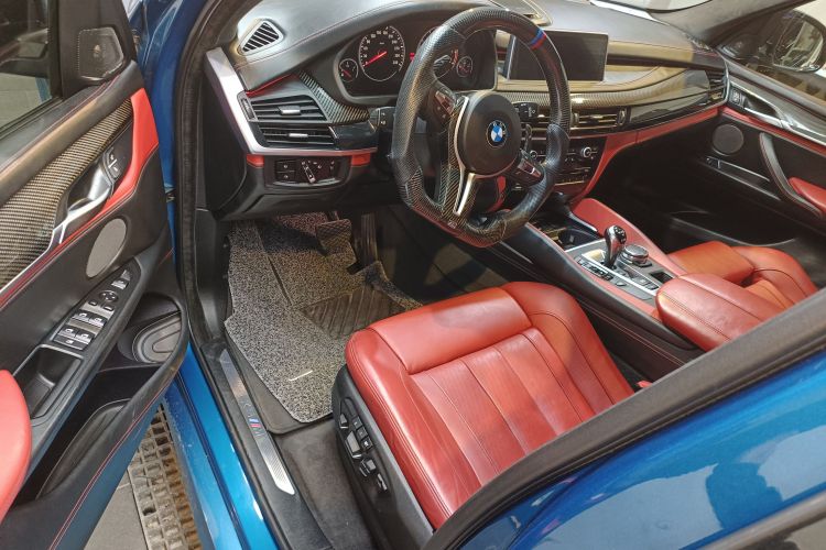 宝马X5 M 2015款 X5 M中控内饰7003