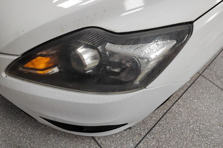 福特 福克斯 2013款 两厢经典 1.8L 手动百万纪念版局部细节36