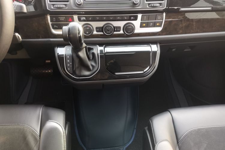 大众 迈特威 2017款 2.0TSI 四驱尊享版 7座局部细节18