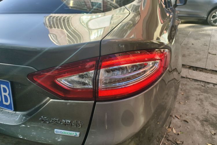 福特 蒙迪欧 2013款 1.5L GTDi180时尚型车身外观6007