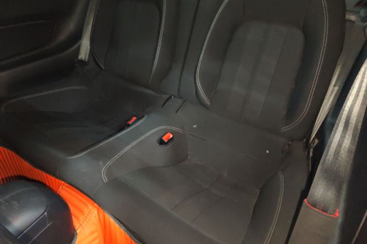 福特Mustang（平行进口）中控内饰7004