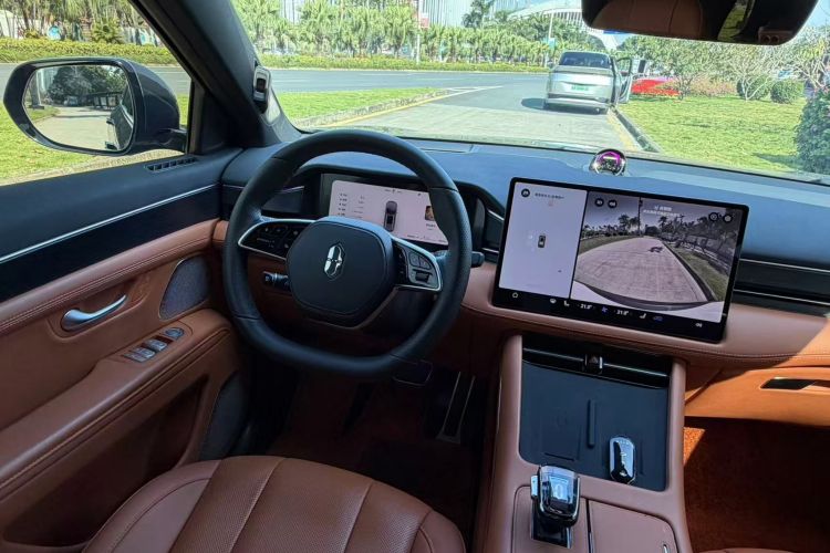 鸿蒙智行 问界M7 2024款 1.5T 智驾四驱Pro版 5座局部细节16