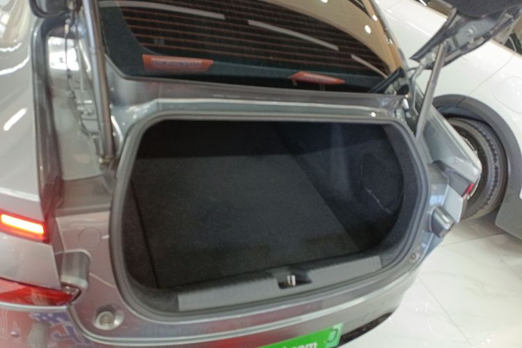 小鹏P7 2020款 670N局部细节23