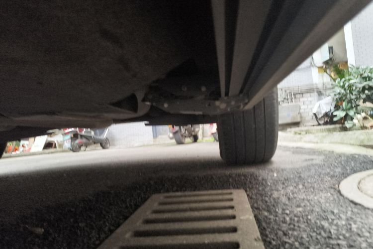 红旗HS5 2019款 2.0T 智联旗悦版局部细节9003