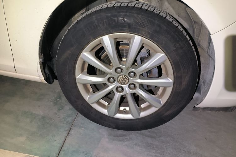 别克 英朗 2013款 GT 1.6L 自动时尚版车身外观6007