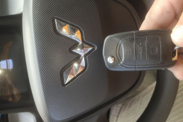 五菱汽车 宏光MINIEV 2021款 马卡龙时尚款 三元锂中控内饰11