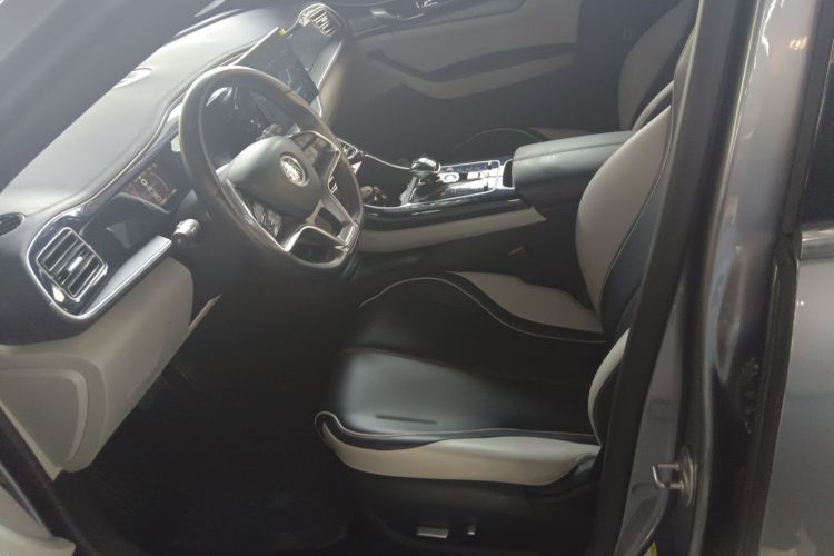 比亚迪 秦PLUS 2021款 EV 500KM 豪华型中控内饰19